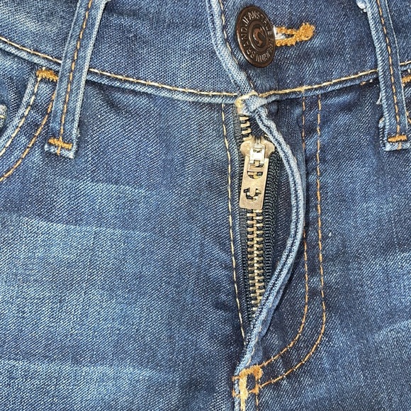 TRUE RELIGION VICTORIA SKINNY JEANS 👖 NWT